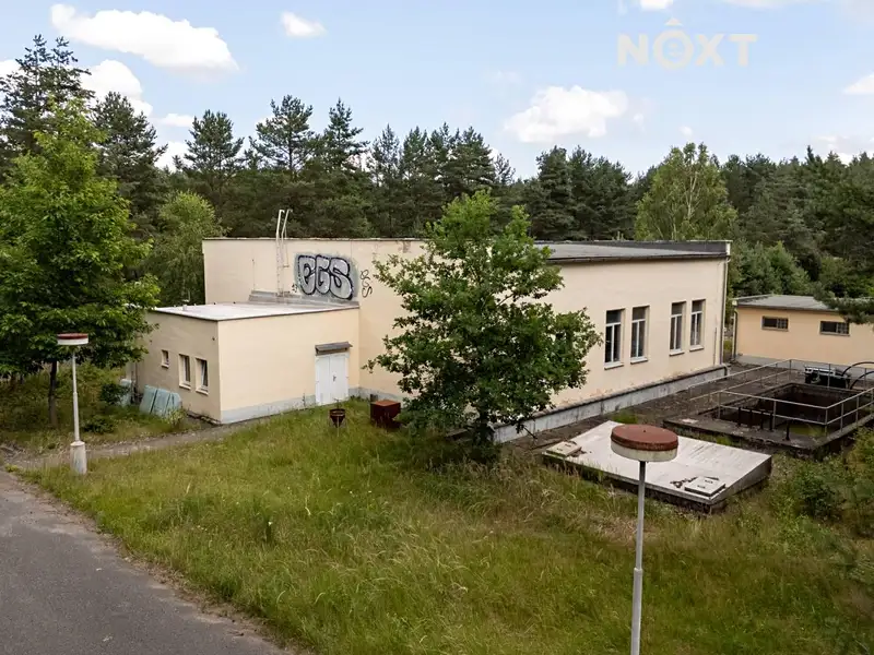 Prodej skladového prostoru 10854 m², Ralsko – náhled fotky 1
