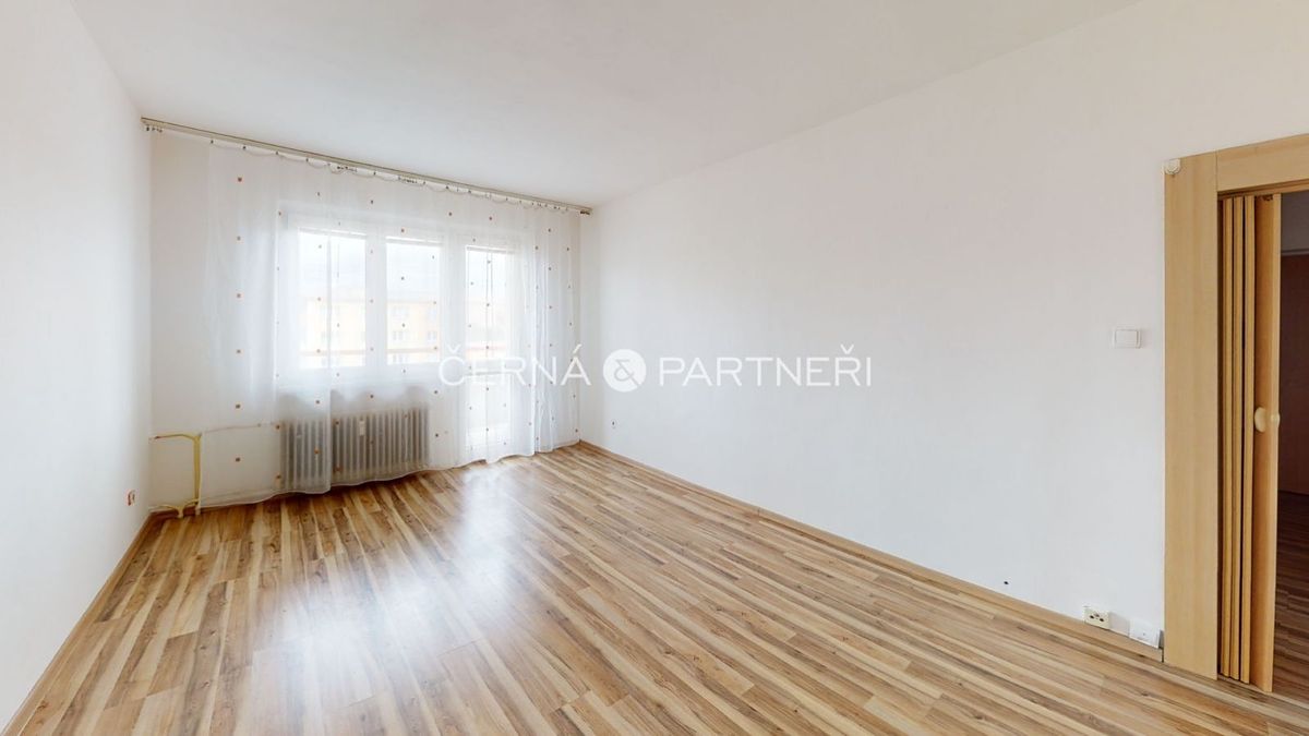 Pronájem bytu 2+1 52 m² – fotografie 2