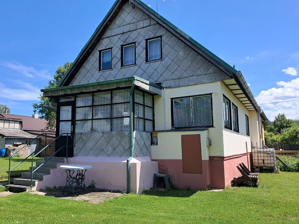 Prodej rodinného domu 100 m², pozemek 1008 m² – fotografie 3