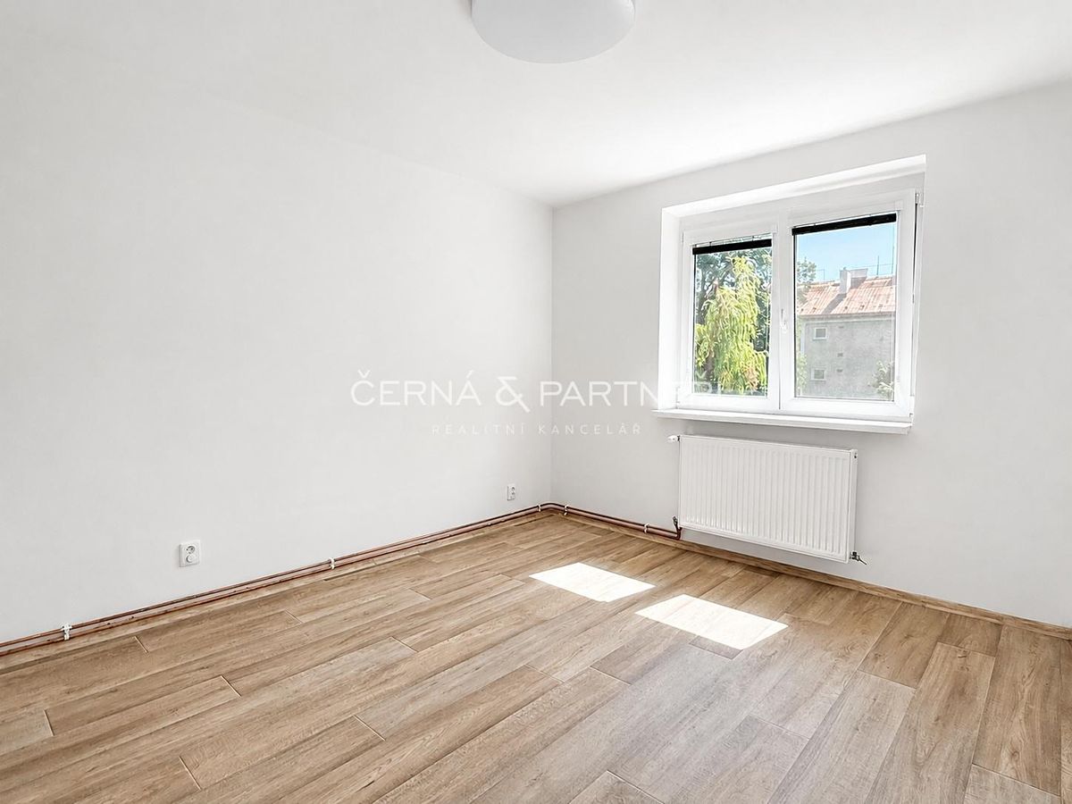 Pronájem bytu 2+1 48 m² – fotografie 5