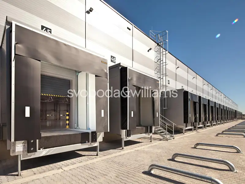 Pronájem výrobní haly, prostoru 1641 m², Pavlov – náhled fotky 2