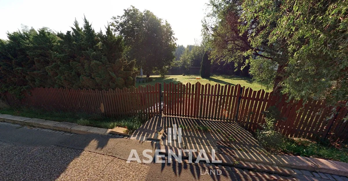 Prodej stavebního pozemku 1277 m²