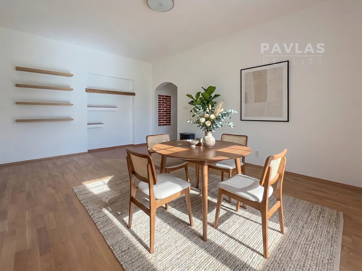Prodej vícegeneračního domu 570 m², pozemek 418 m²