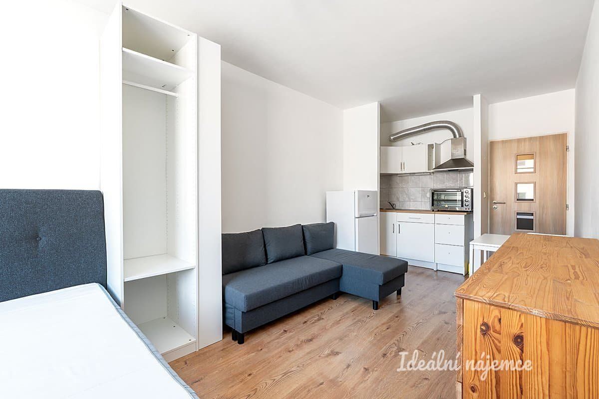 Pronájem bytu 1+kk 25 m²