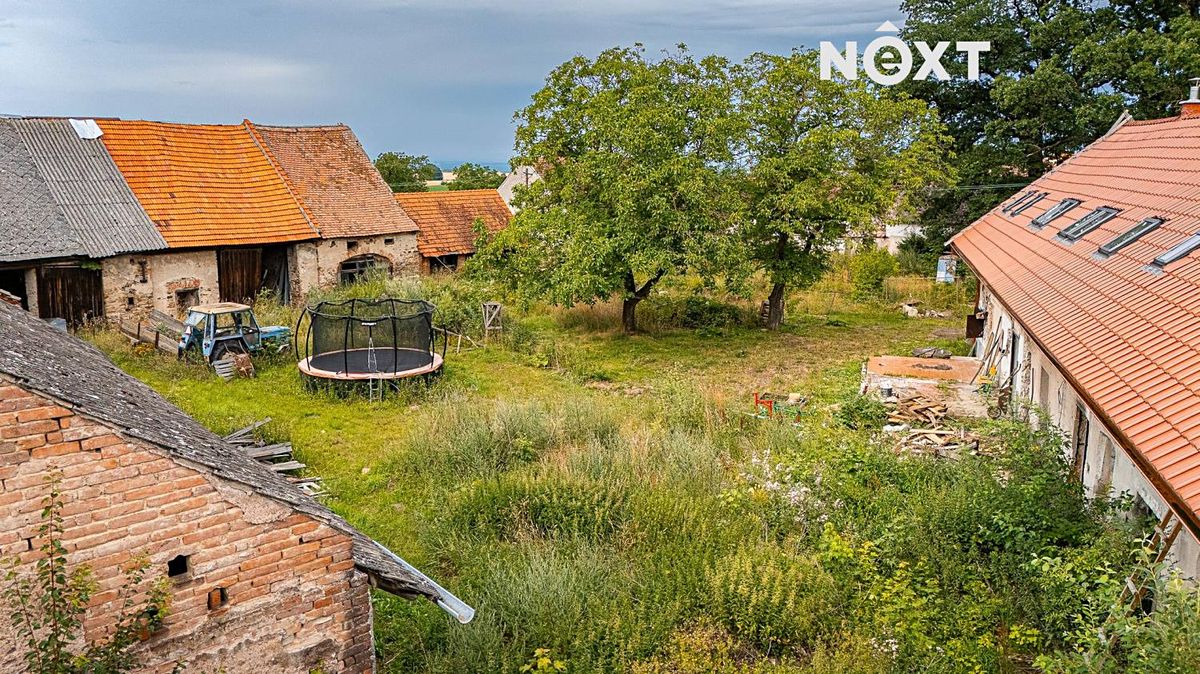 Prodej rodinného domu 330 m², pozemek 3898 m² – fotografie 4