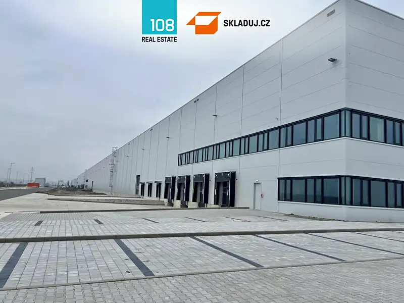 Pronájem skladového prostoru 3000 m², Kozomín – náhled fotky 3