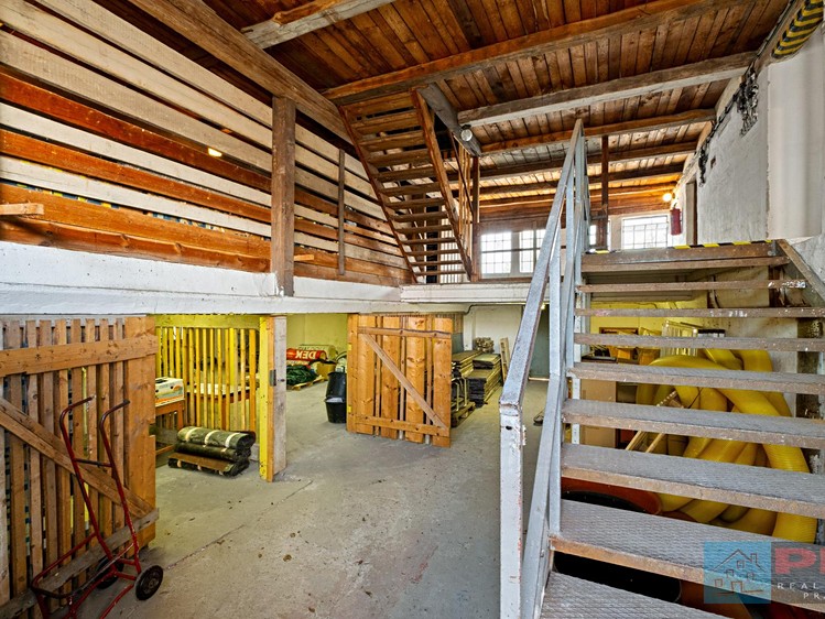 Gewerbefläche zum Kauf, 941 m² (21 von 26)
