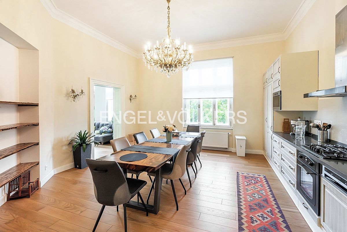 Pronájem bytu 3+1 102 m²