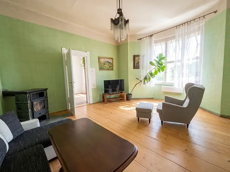 Prodej rodinného domu 449 m², pozemek 2593 m², Libčice nad Vltavou – náhled fotky 3
