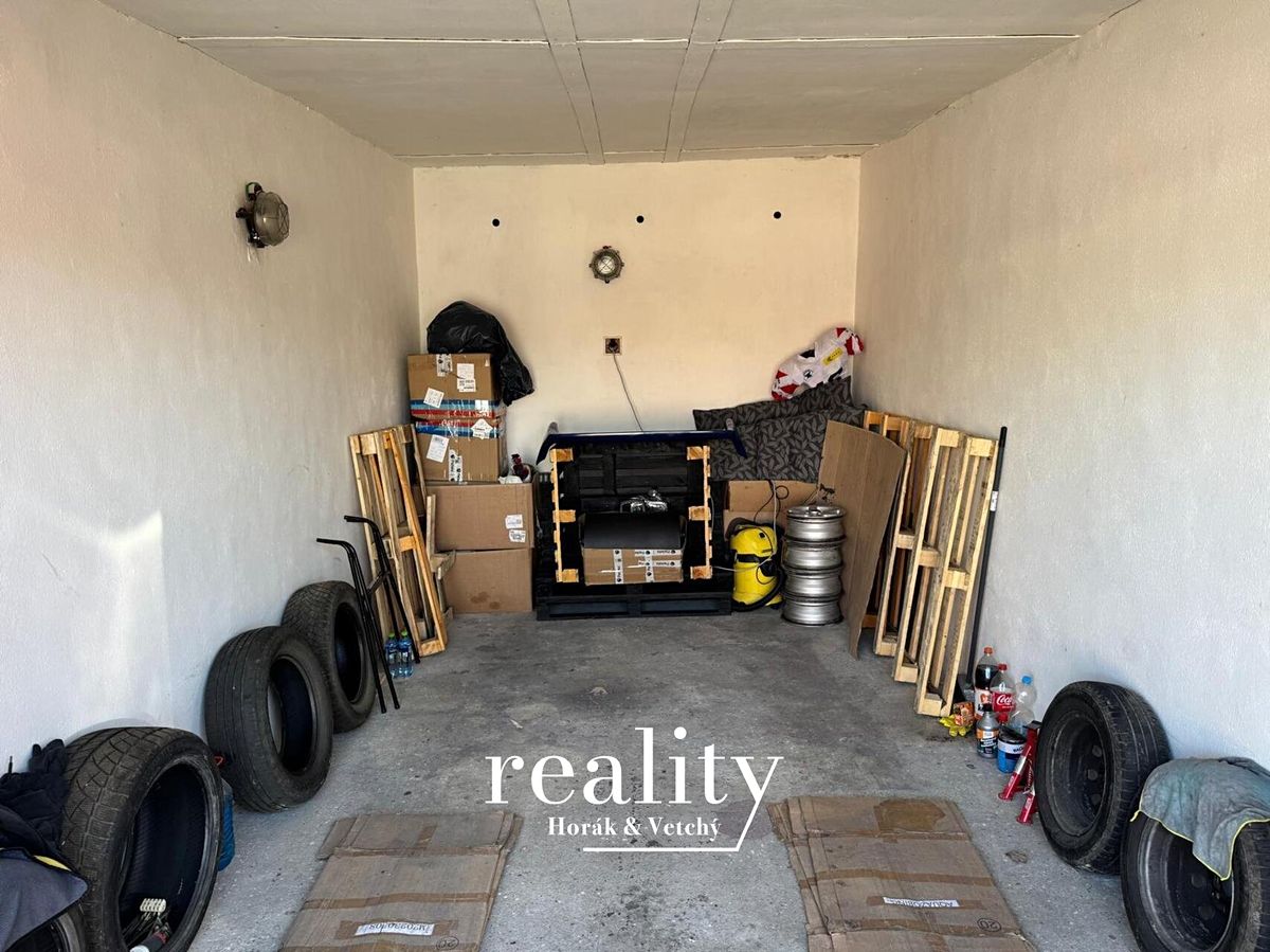 Prodej garáže 18 m² – fotografie 2