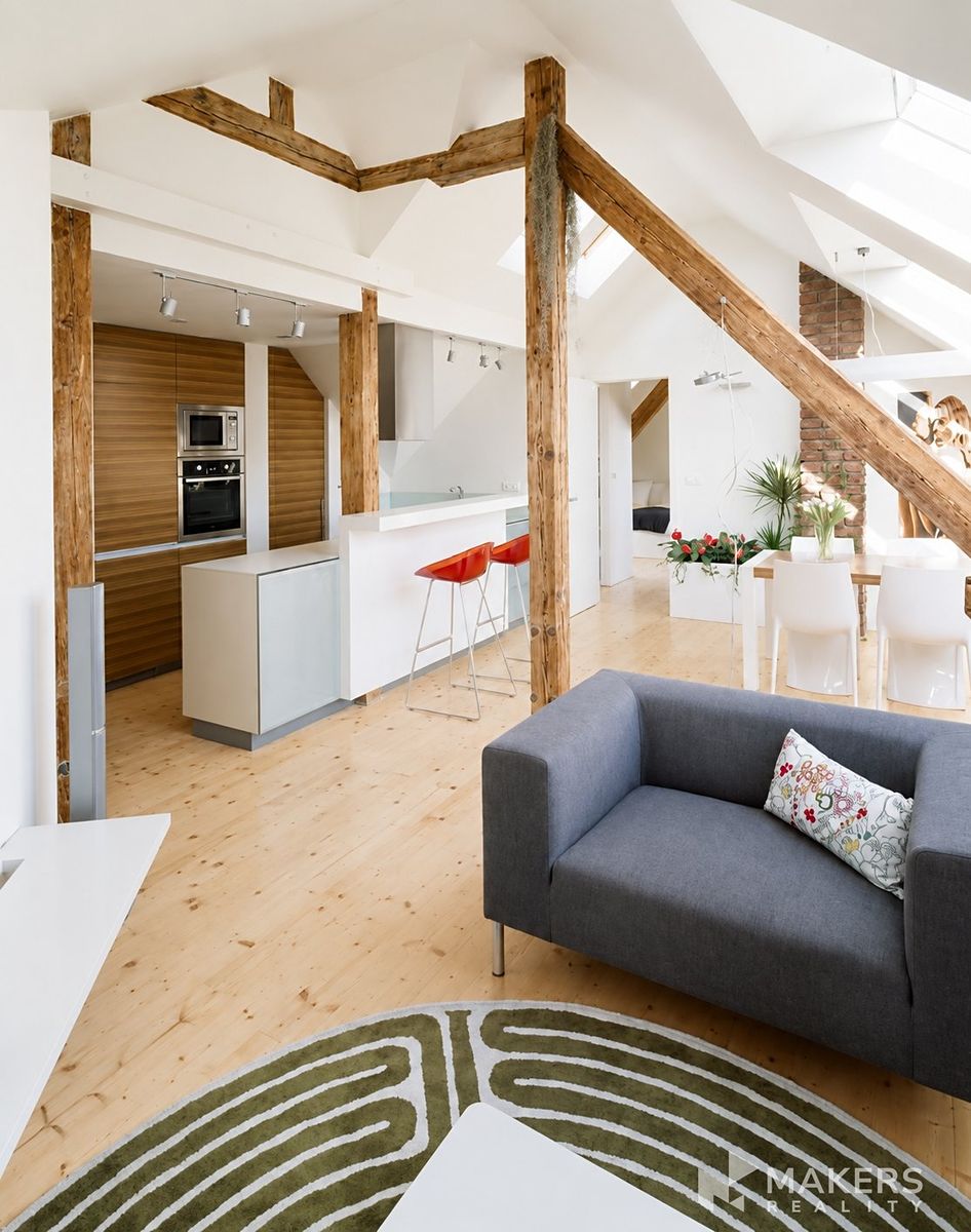 Pronájem bytu 2+kk 93 m²