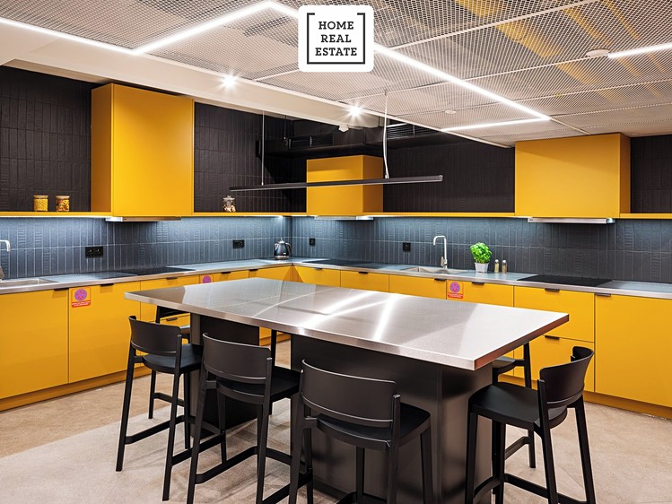 Prodej komerčního prostoru, 108 m² (8 z 17)