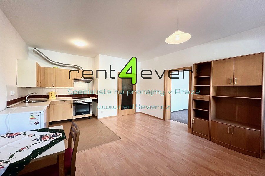 Pronájem bytu 2+kk 42 m²