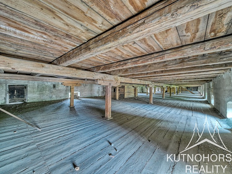 Комерційне приміщення на продаж, 378 м² (17 з 30)