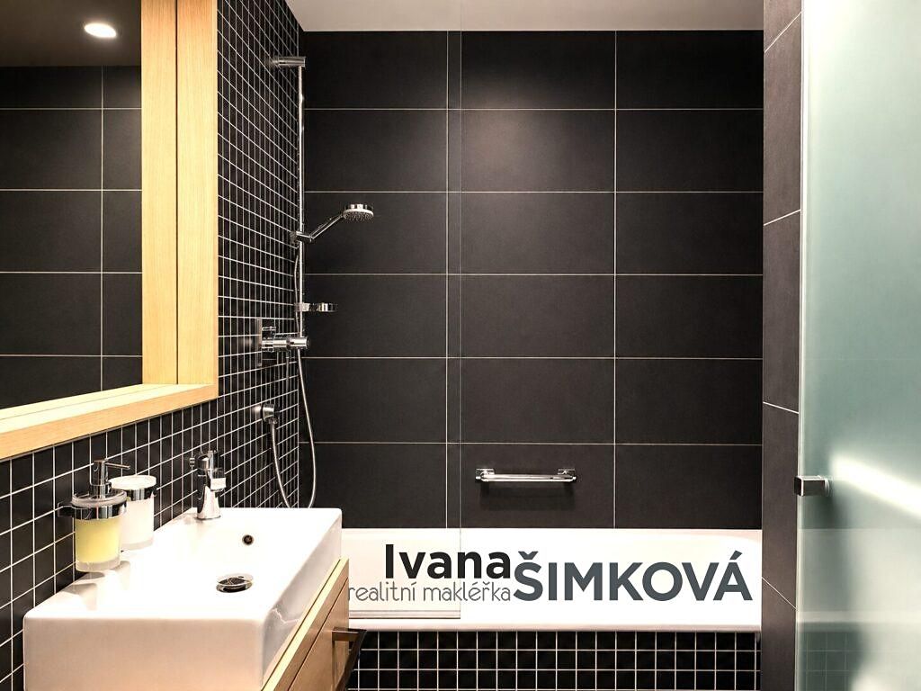 Pronájem bytu 3+kk 83 m² – fotografie 3
