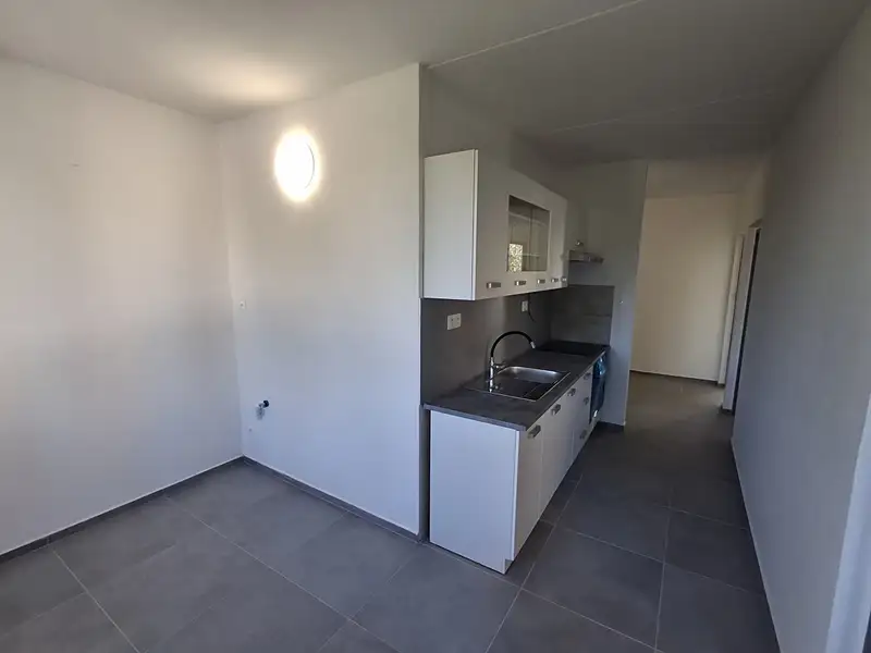 Prodej bytu 3+1 61 m², Cheb – náhled fotky 2