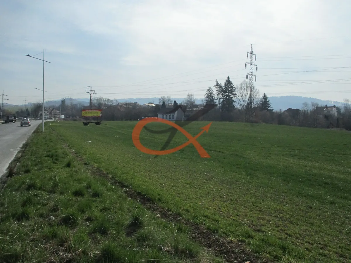 Prodej stavebního pozemku 7053 m²