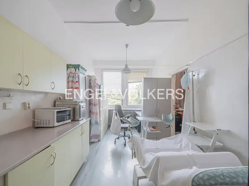 Pronájem ordinace 36 m², Praha – náhled fotky 2