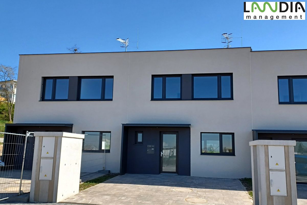 Prodej rodinného domu 136 m², pozemek 214 m² – fotografie 3