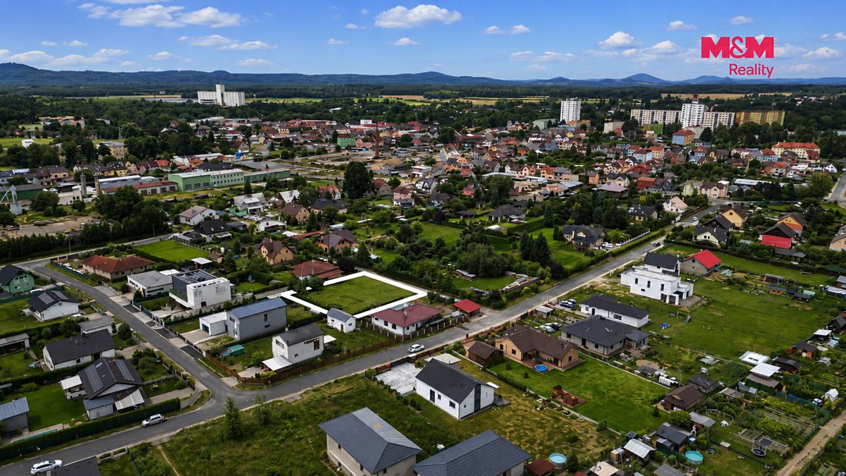 Prodej stavebního pozemku 857 m² – fotografie 3