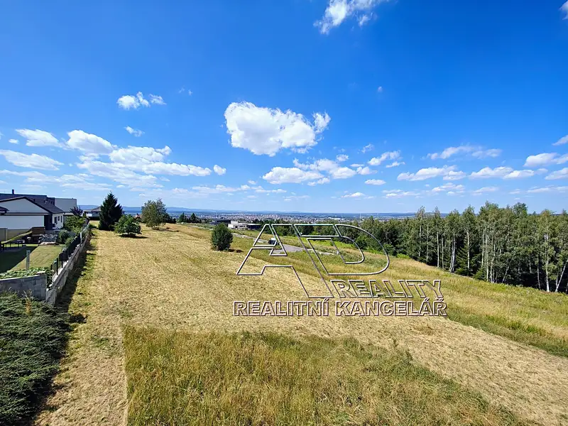 Prodej stavebního pozemku 613 m², Srubec – náhled fotky 2