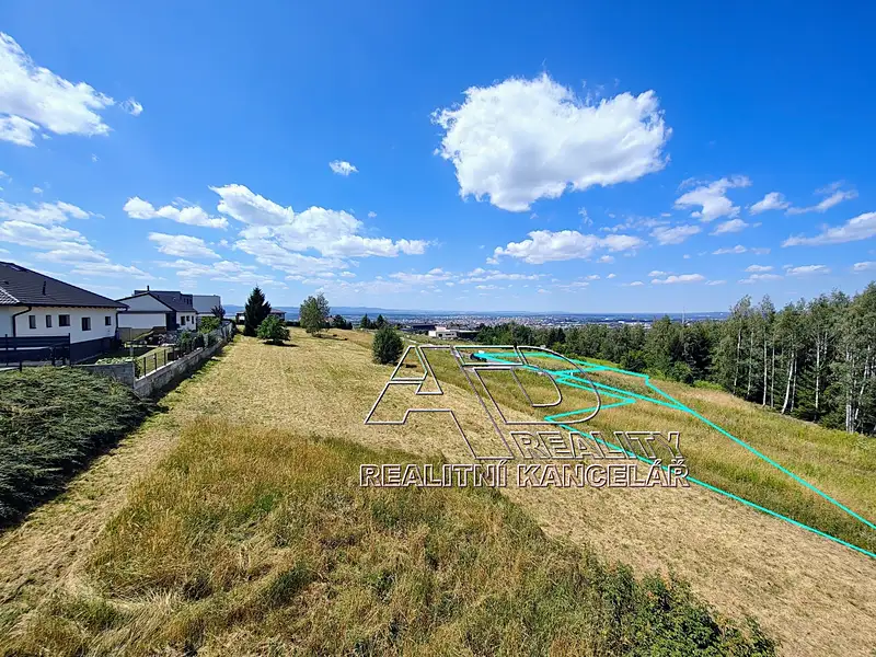 Prodej stavebního pozemku 613 m², Srubec – náhled fotky 1