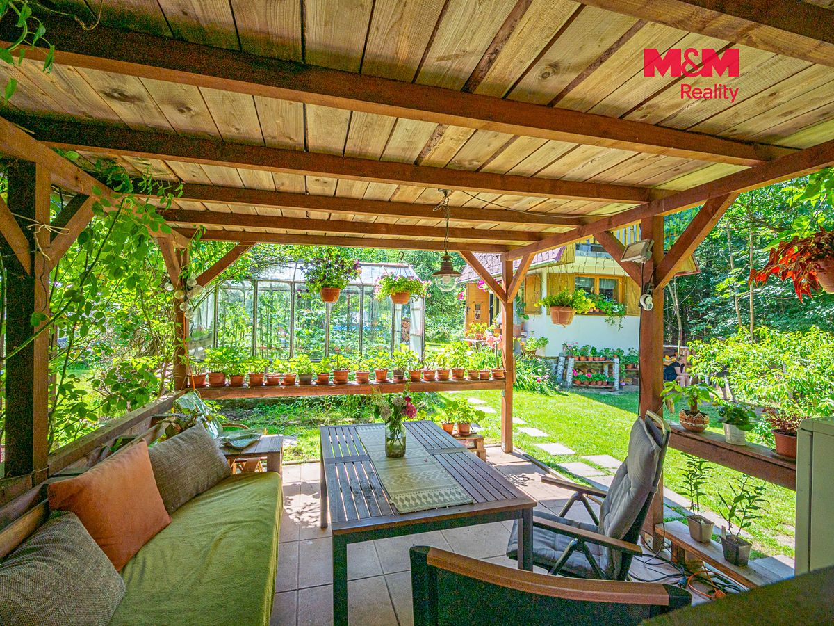 Prodej chaty 32 m², pozemek 538 m² – fotografie 2