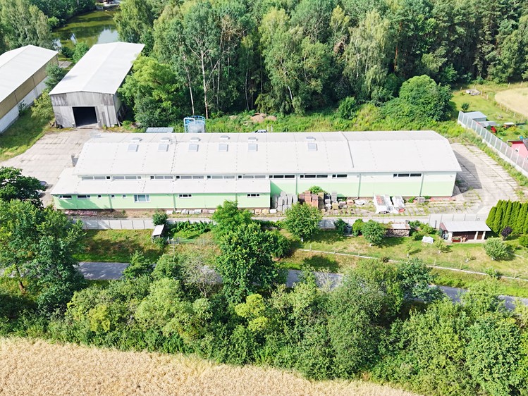 Комерційне приміщення на продаж, 1 650 м² (22 з 24)