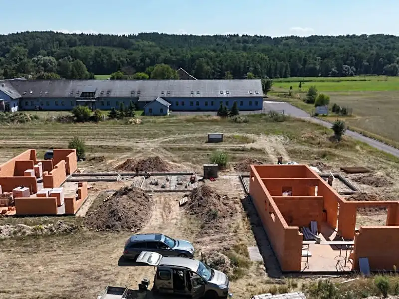 Prodej rodinného domu 155 m², pozemek 733 m², Dolní Bousov – náhled fotky 3