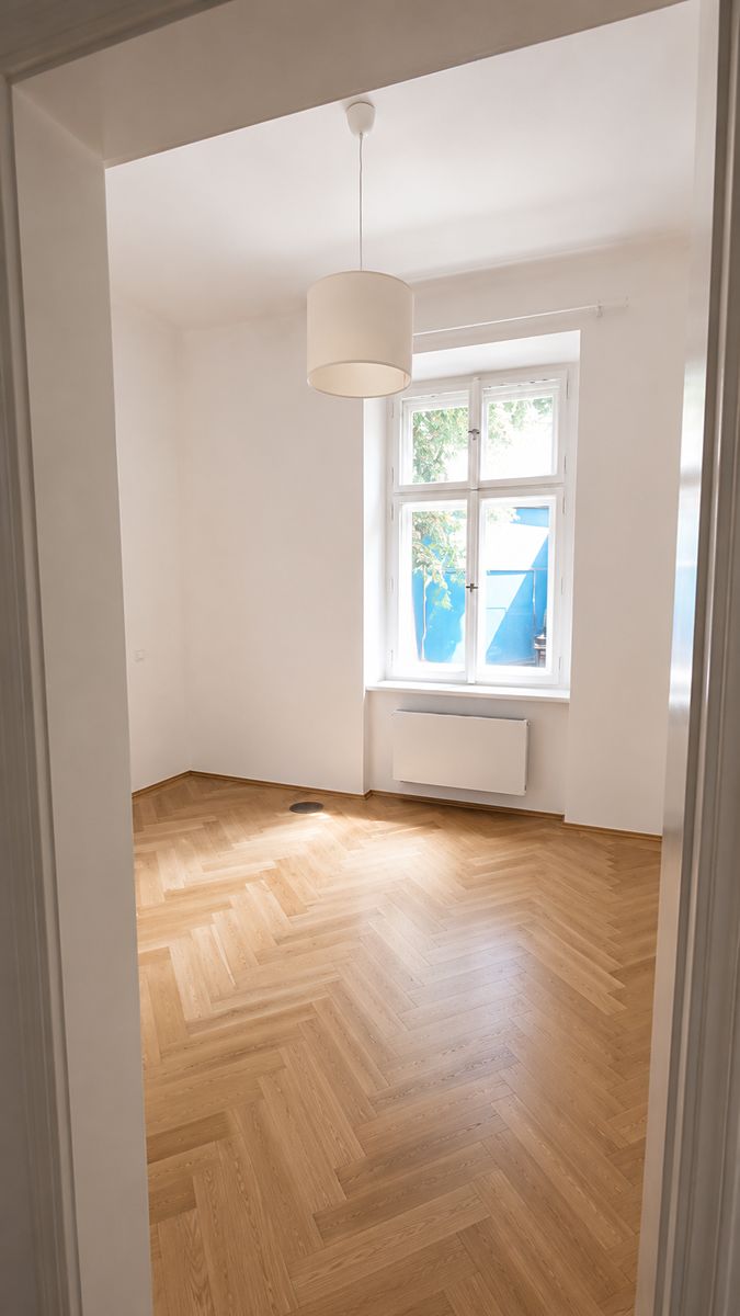Pronájem bytu 2+1 72 m² – fotografie 3