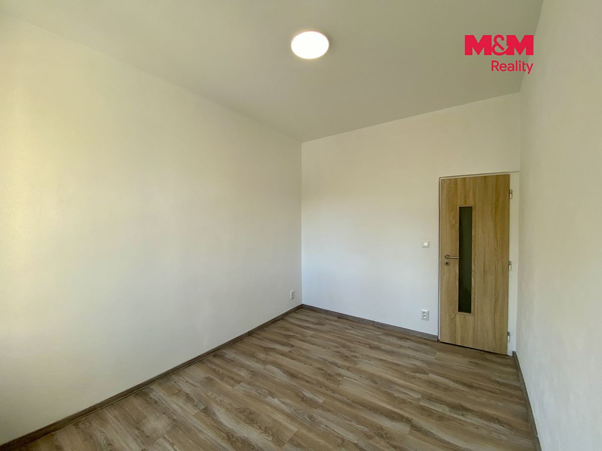Pronájem bytu 2+1 50 m² – fotografie 3