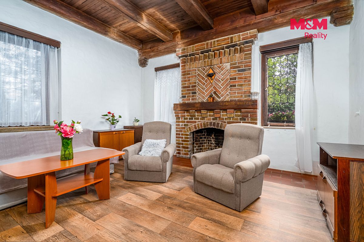 Prodej rodinného domu 230 m², pozemek 3173 m² – fotografie 3