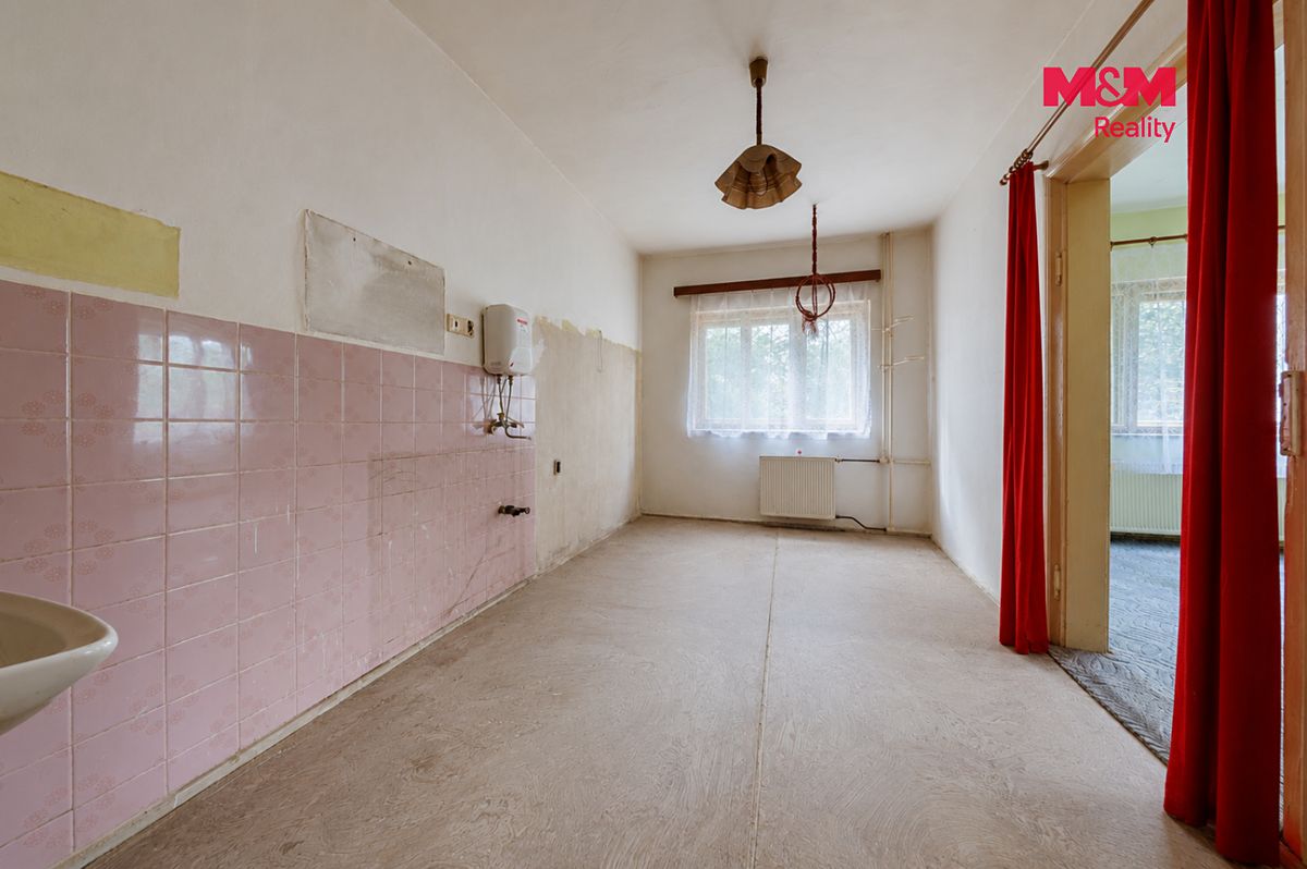 Prodej rodinného domu 115 m², pozemek 387 m² – fotografie 4