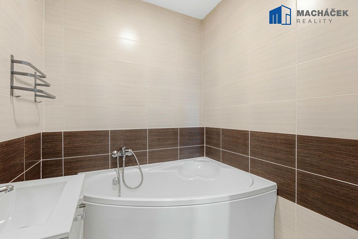 Prodej bytu 3+1 79 m² – fotografie 5