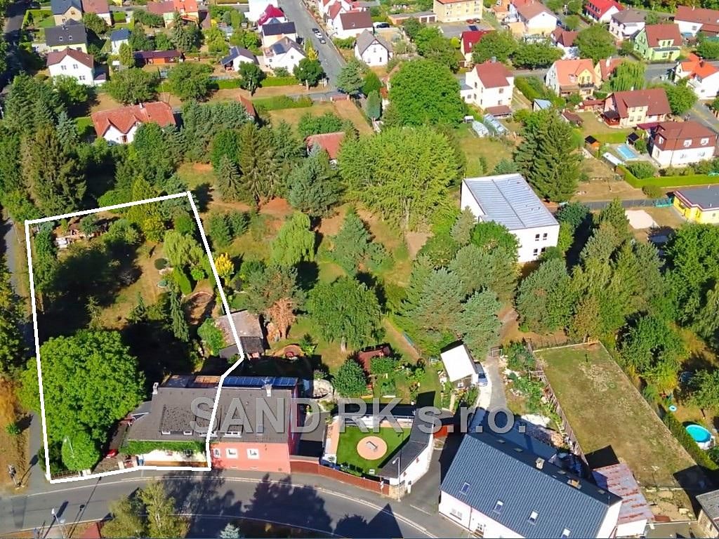 Prodej rodinného domu 205 m², pozemek 2221 m² – fotografie 3