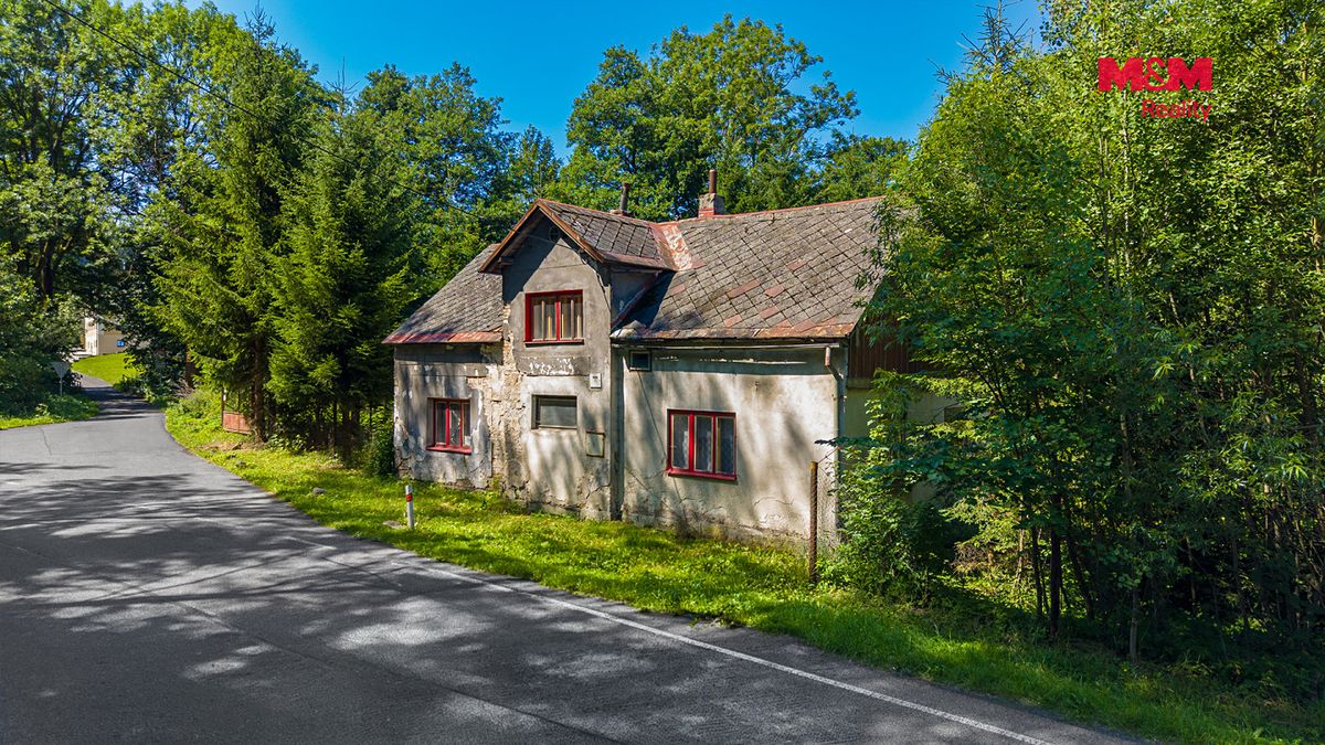 Prodej rodinného domu 160 m², pozemek 1314 m² – fotografie 2