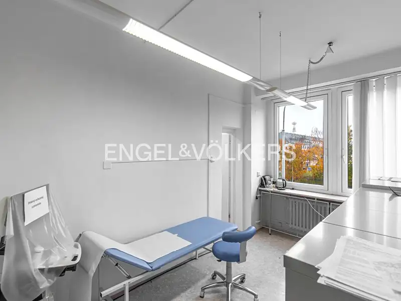 Pronájem ordinace 36 m², Praha – náhled fotky 1