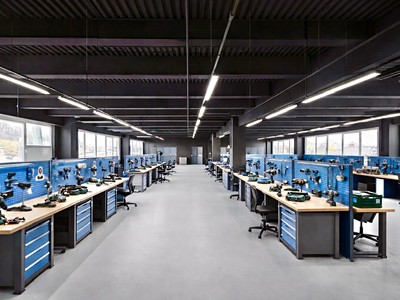 Pronájem výrobní haly, prostoru 607 m²