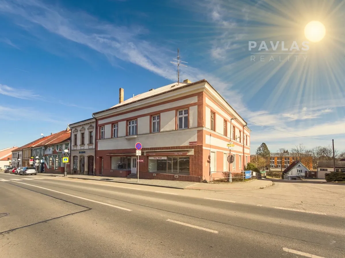 Prodej rodinného domu 570 m², pozemek 418 m²
