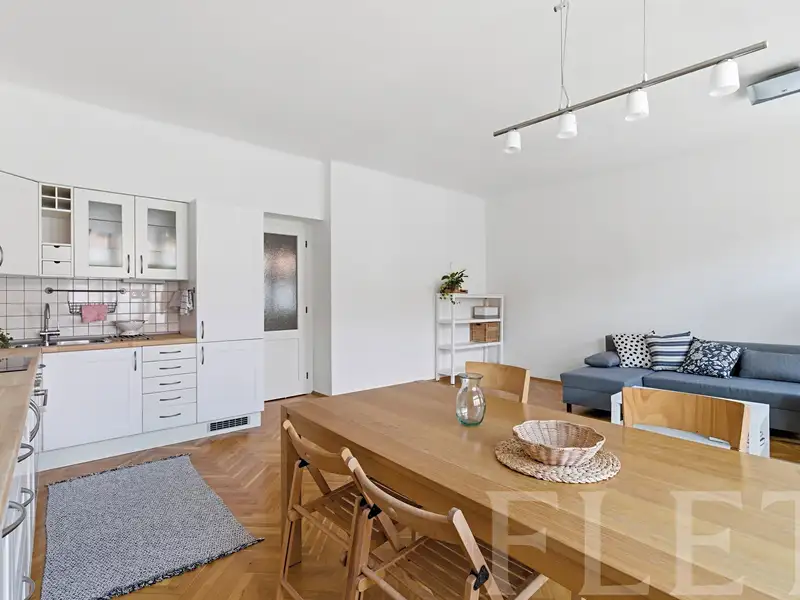 Prodej bytu 3+kk 93 m², Praha – náhled fotky 2