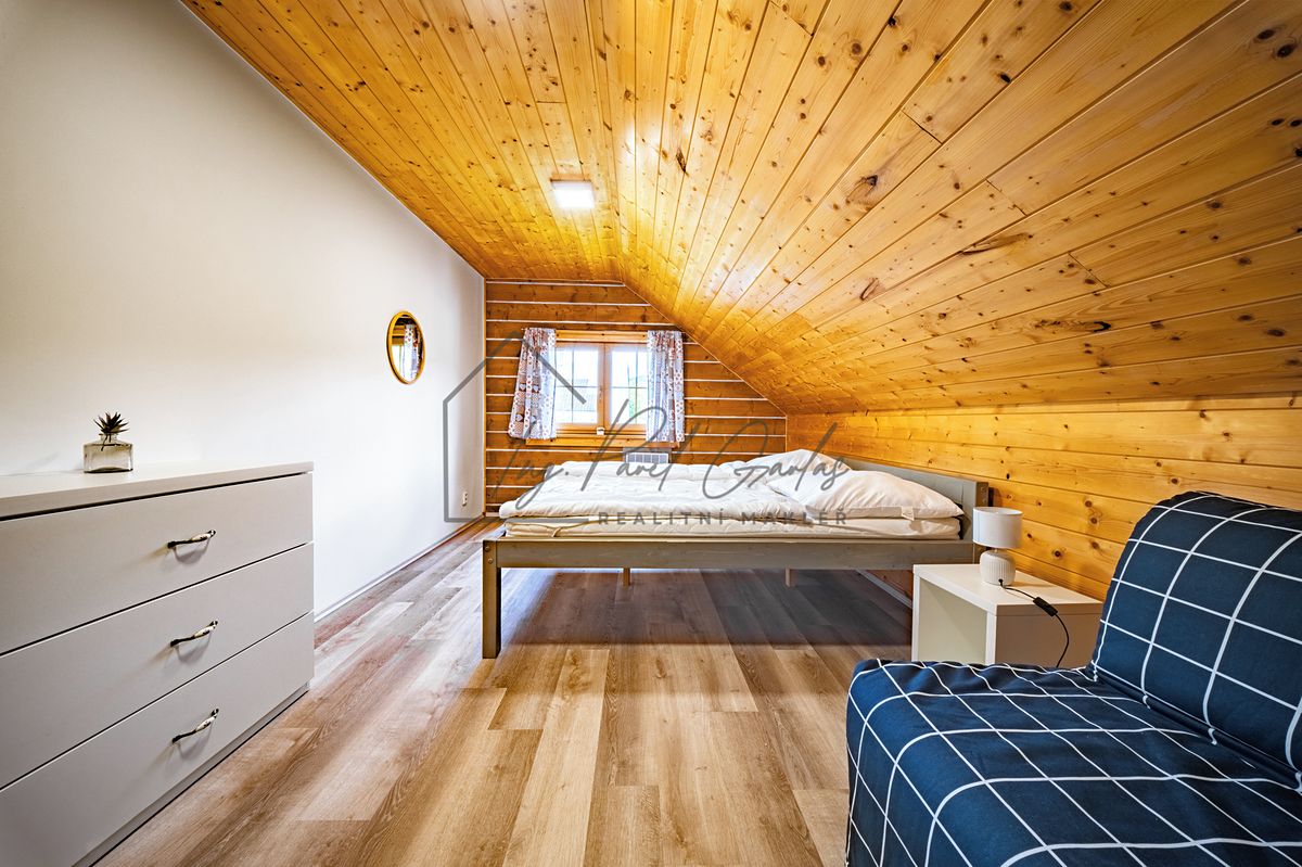 Prodej chalupy 180 m², pozemek 1051 m² – fotografie 3