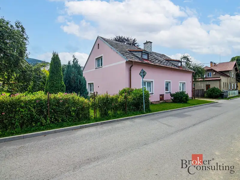 Prodej rodinného domu 161 m², pozemek 1012 m², Vrbno pod Pradědem – náhled fotky 1