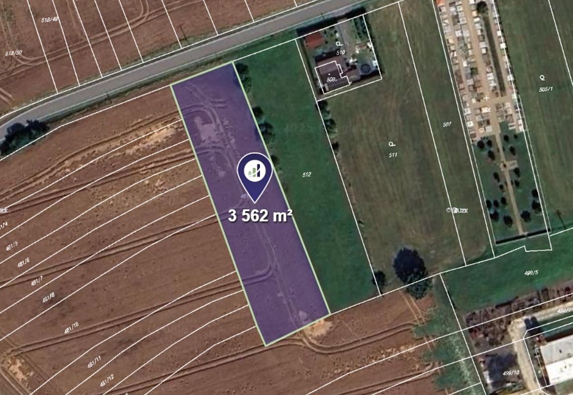 Prodej pole 3562 m²