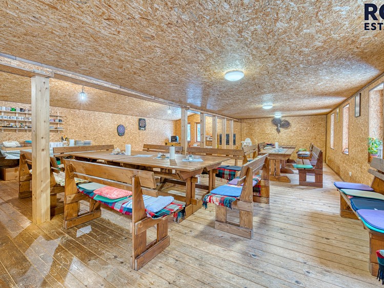 Prodej komerčního prostoru, 575 m² (50 z 50)
