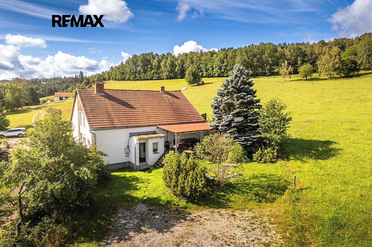 Prodej chalupy 170 m², pozemek 156 m² – fotografie 2