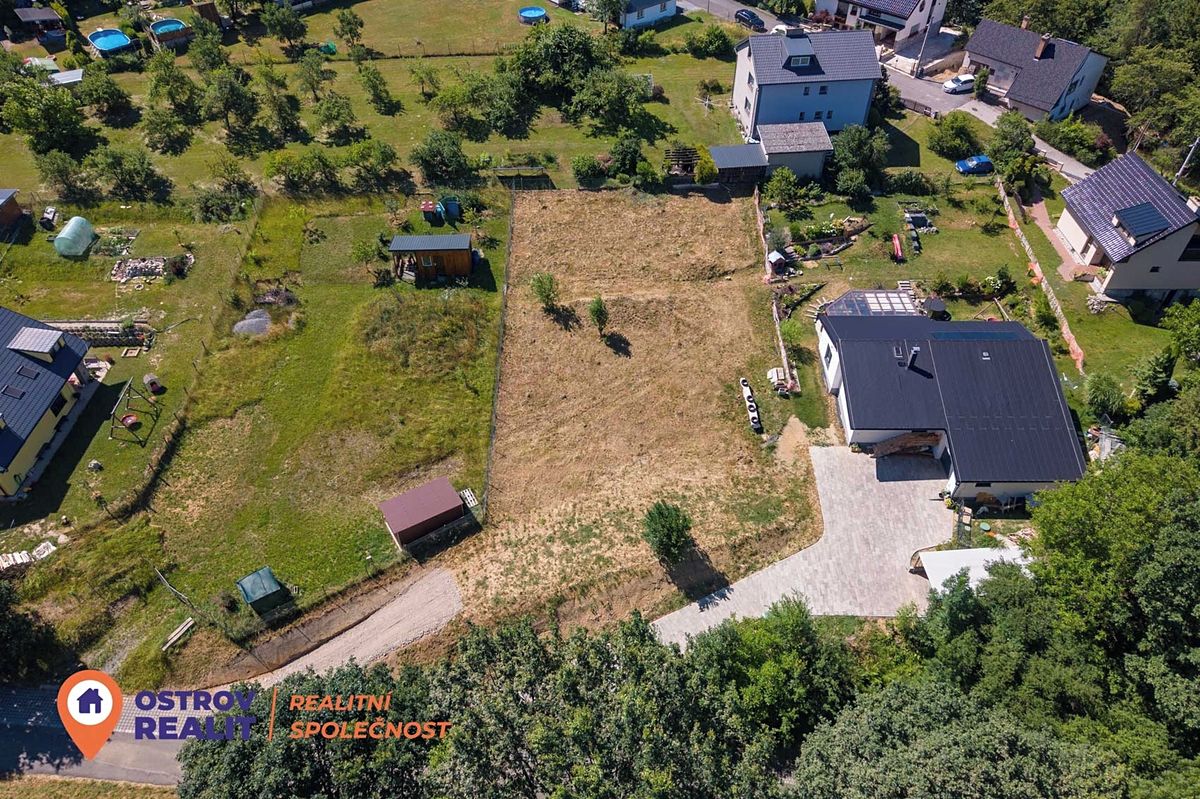Prodej stavebního pozemku 1227 m² – fotografie 2