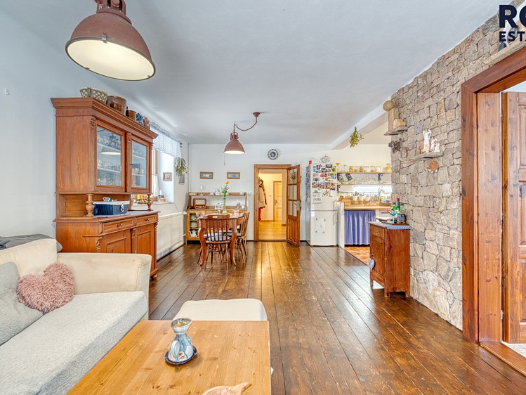 Prodej komerčního prostoru, 575 m² (39 z 50)
