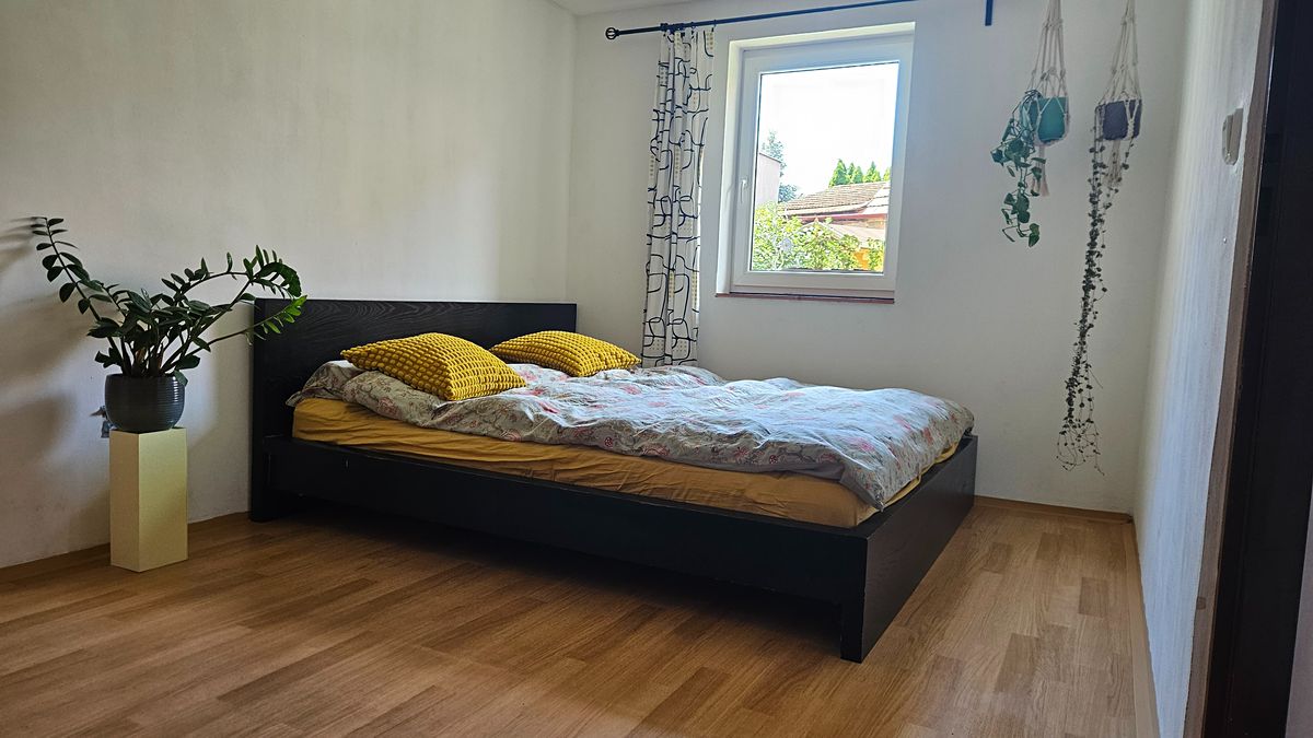 Prodej rodinného domu 142 m², pozemek 276 m² – fotografie 5