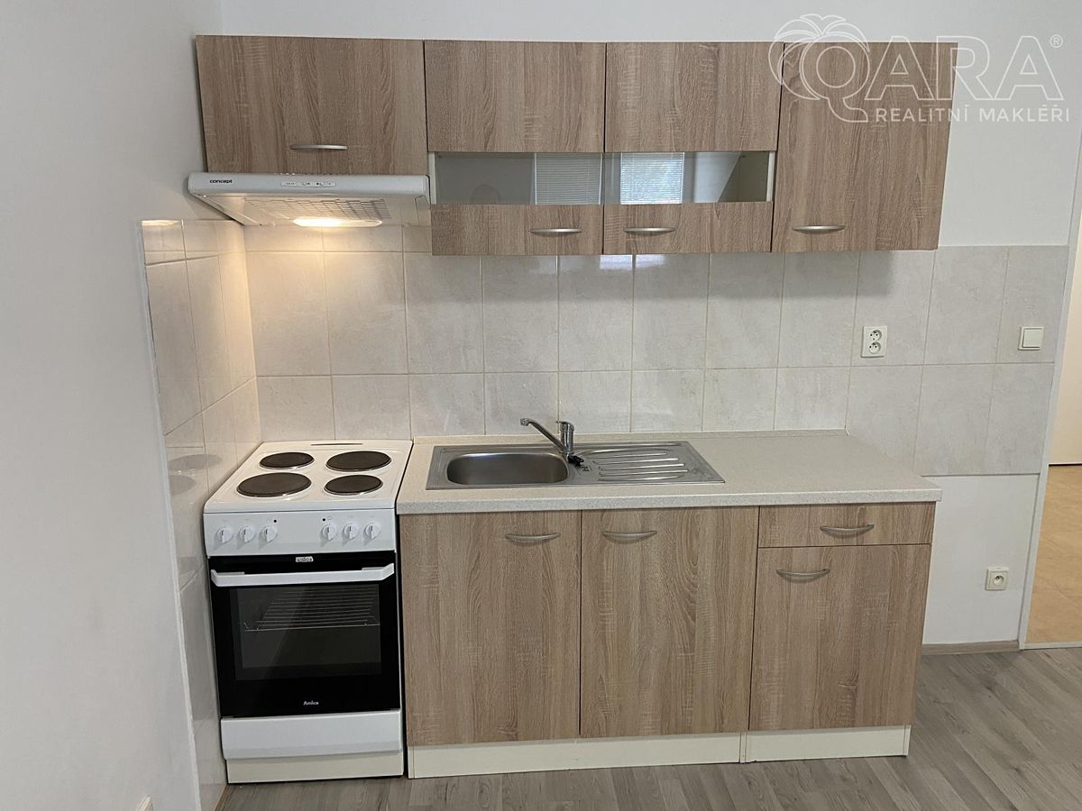Pronájem bytu 3+kk 85 m² – fotografie 2