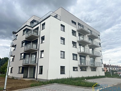 Pronájem bytu 2+kk 62 m²